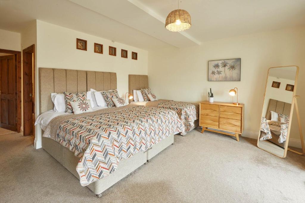 Host & Stay - Harbour View House room 5