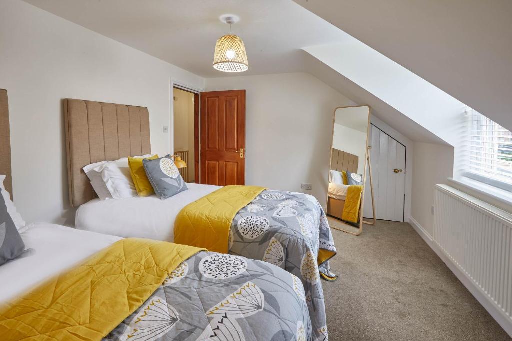 Host & Stay - Harbour View House room 6